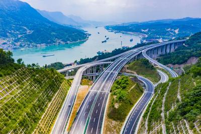 湖北宜昌:三峡翻坝江北高速公路即将建成通车