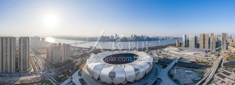杭州:奥体中心白昼全景航拍(资料图)-人民图片网