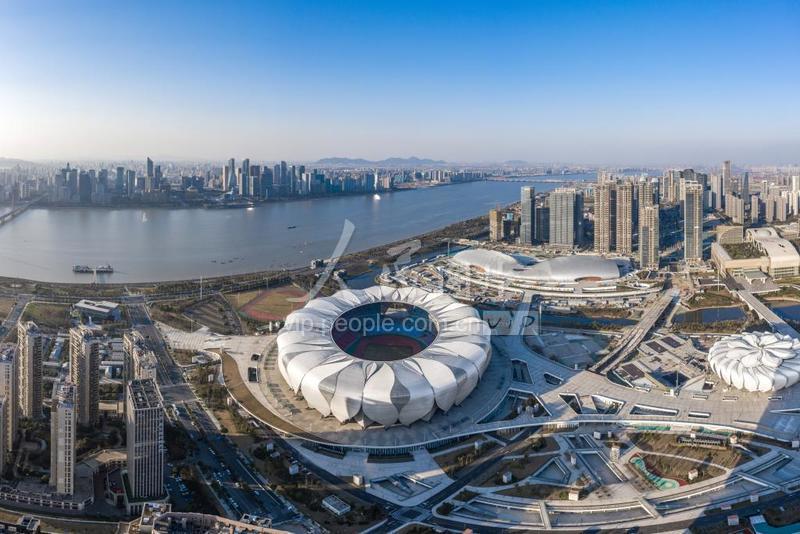 杭州:奥体中心白昼全景航拍(资料图)-人民图片网