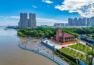 安徽芜湖：防洪闸首次提闸御洪守护百年“老海关”-人民图片网