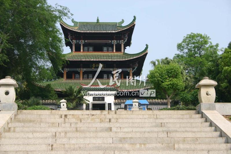 赣南历史文化名楼——郁孤台-人民图片网