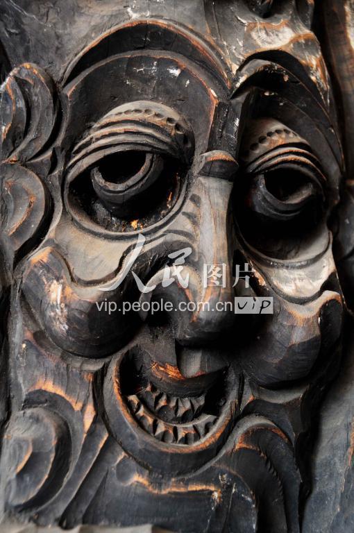 “中国最大的傩神面具”展现五千年文化历史-人民图片网