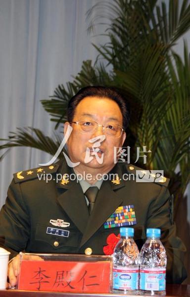 全国人大代表、中国解放军国防大学副政治委员李殿仁中将-人民图片网