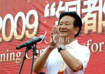 安徽省政协主席杨多良