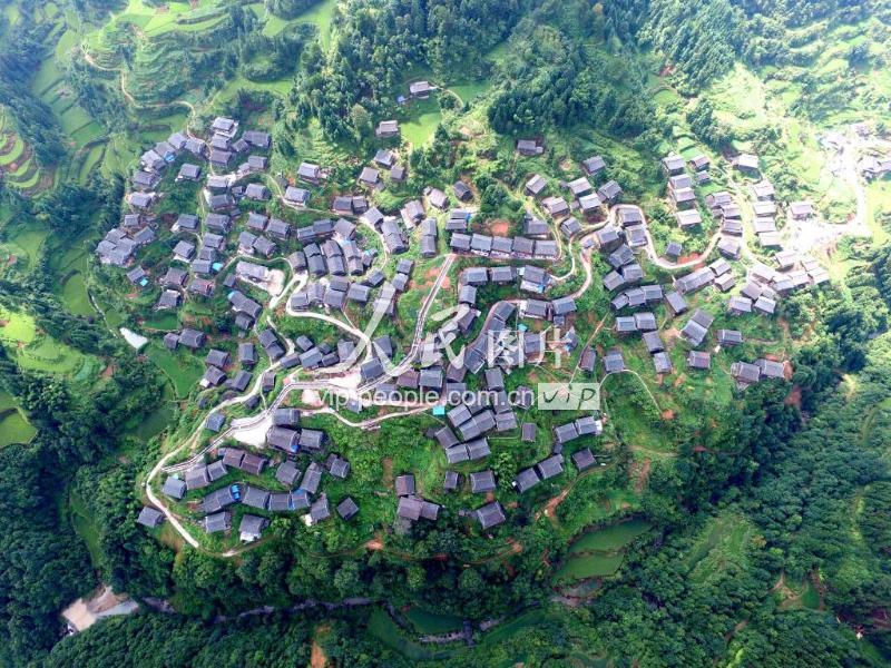 贵州213个村寨入选中国少数民族特色村寨 居全国之首-人民图片网