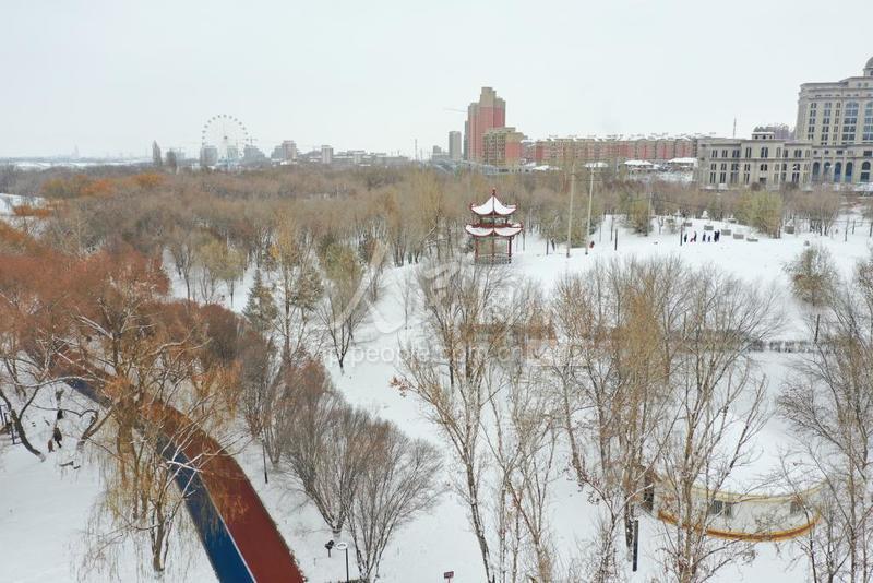 新疆博乐:滨河景区雪后景色尽美-人民图片网