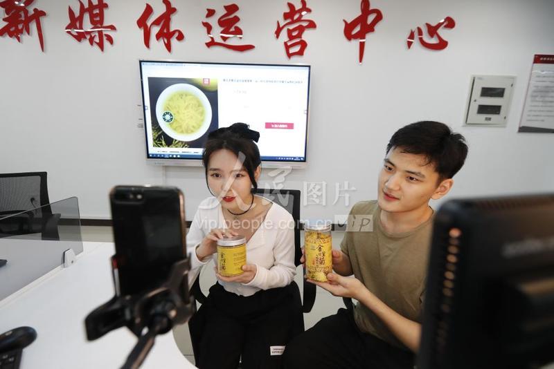 直播带货火重庆高校新媒体营销课受青睐