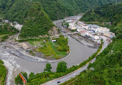 大熊猫的故乡:四川汶川耿达镇