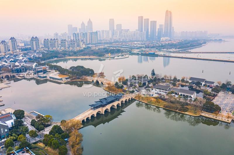 苏州:李公堤美如画