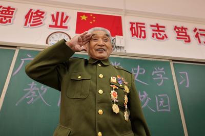 河北广宗:老英雄讲党史 传承红色基因