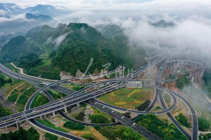 贵州余庆遵余高速正式通车