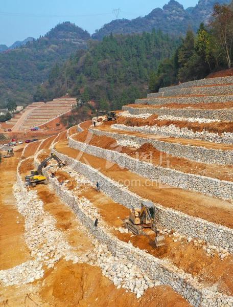 湖北宜昌:冬闲人不闲 冬建改农田-人民图片网