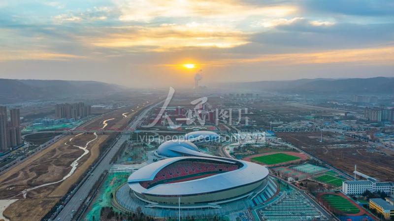 甘肃平凉:体育运动公园建设进入冲刺阶段-人民图片网