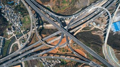 贵州镇赫六高速公路建设进入收尾阶段