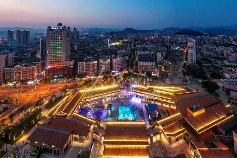 福建福清：水上音乐节引爆夏夜经济-人民图片网