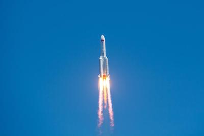 海南文昌：问天实验舱发射任务取得圆满成功-人民图片网