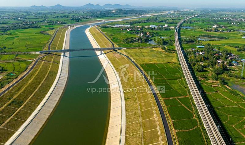 安徽庐江:引江济淮工程河道雄姿显现-人民图片网