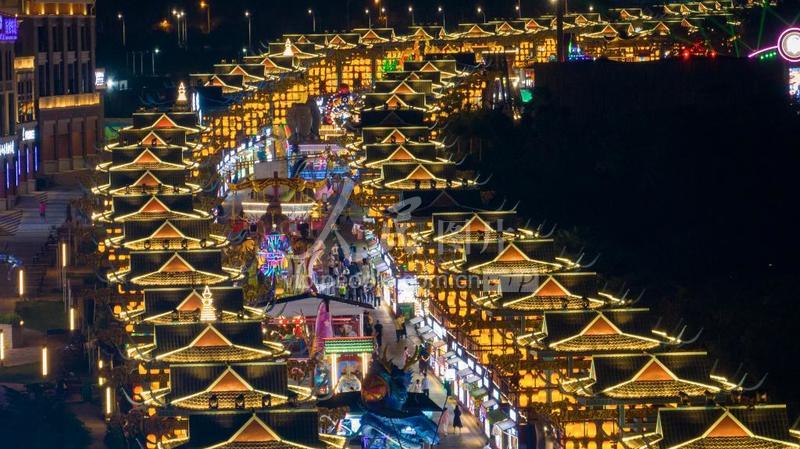 广西南宁:“夜经济”红火-人民图片网
