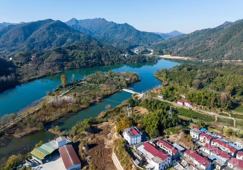 安徽石台：秋浦河生态环境优美-人民图片网