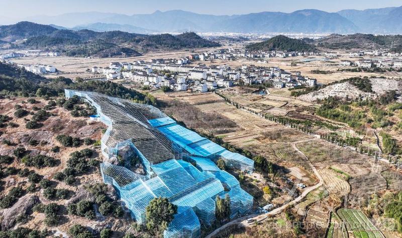 浙江仙居：搭建数字智慧大棚-人民图片网