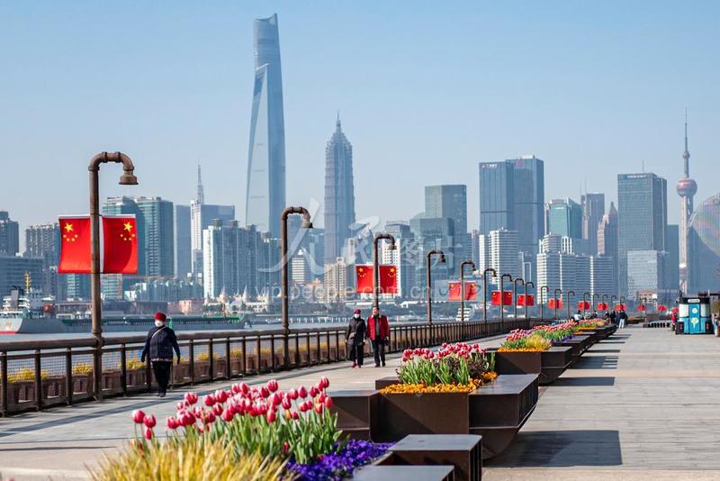 上海:杨浦滨江春花烂漫 市民踏青赏花乐享春光-人民图片网
