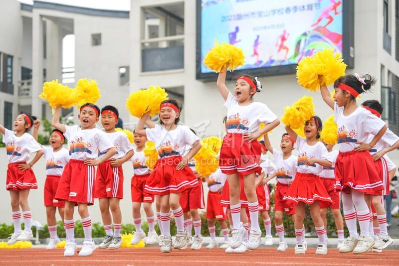 安徽滁州:阳光课间操 活力满校园-人民图片网