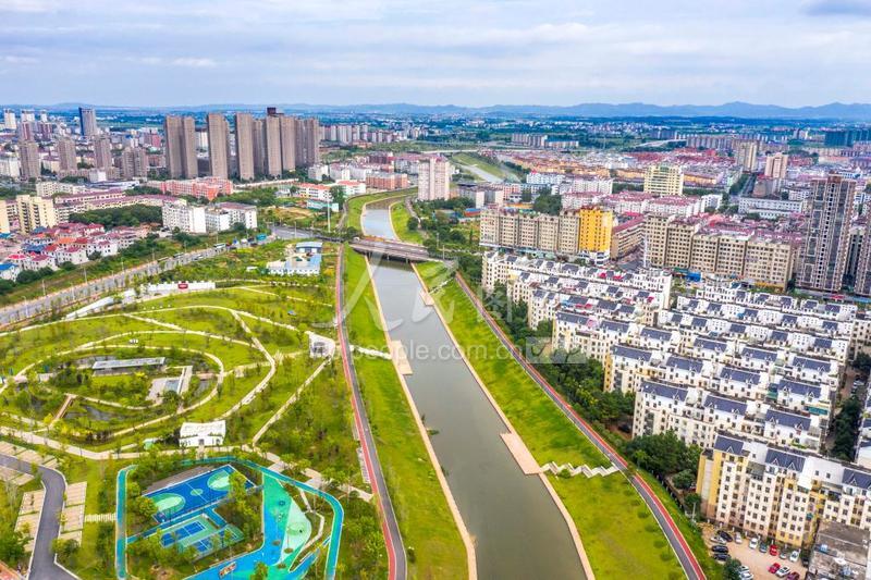 江西高安:昔日“臭水沟”今朝“景观河”-人民图片网
