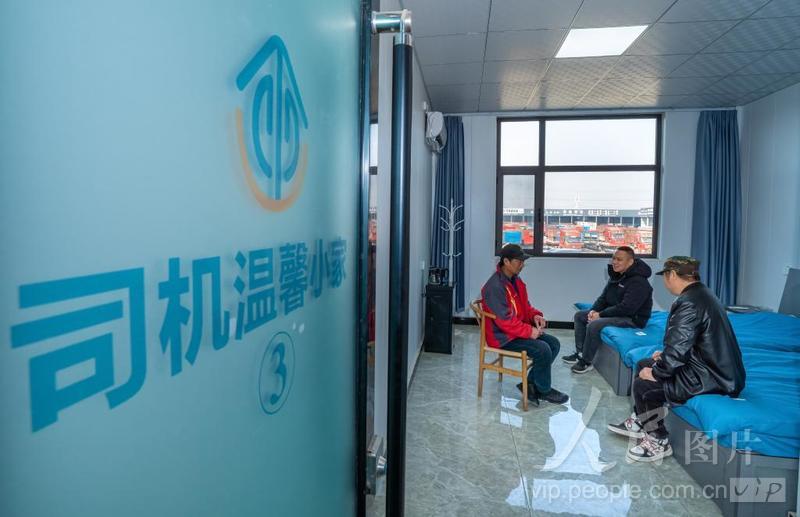 山西运城：量身定制“司机之家”暖心港-人民图片网
