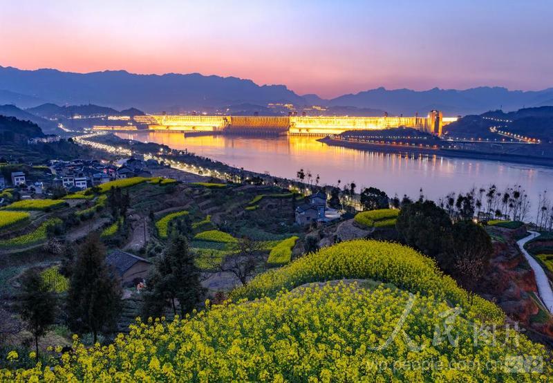 湖北宜昌：三峡春夜景如画-人民图片网