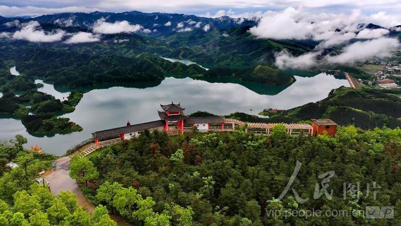 湖南常宁:湿地公园色如画-人民图片网