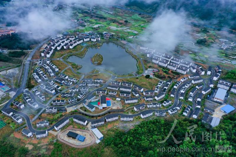 贵州三都:移民社区变景区-人民图片网