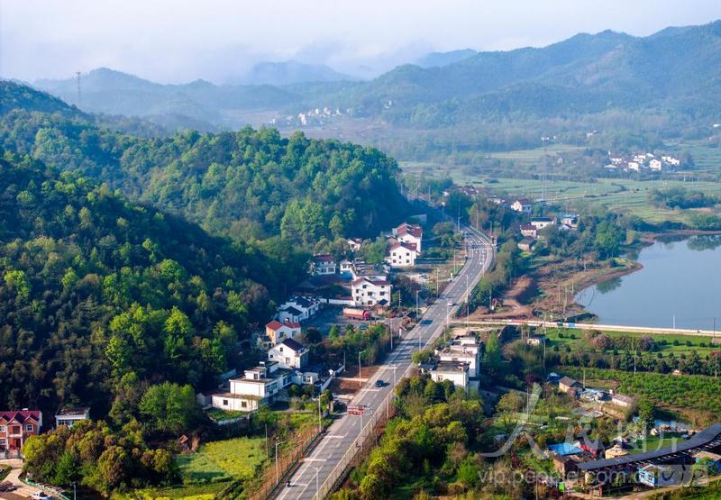 安徽芜湖:美丽乡村春景如画-人民图片网