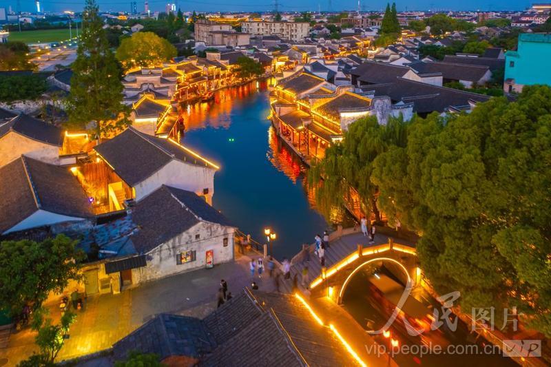浙江南浔:百间楼夜色迷人-人民图片网