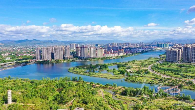 江西兴国:生态湿地 景美如画-人民图片网