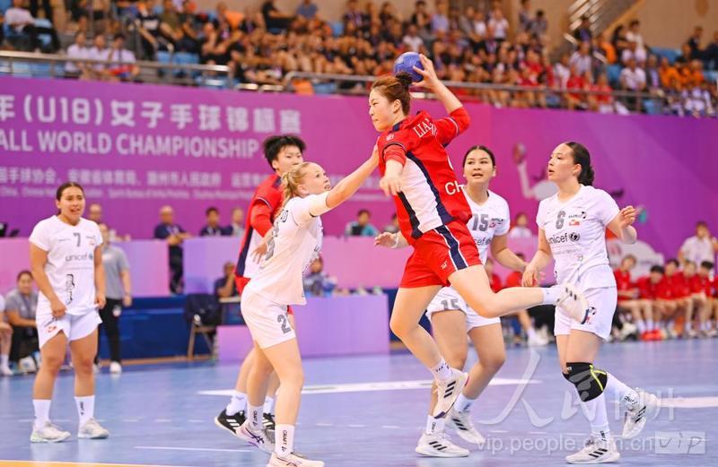 安徽滁州:第十届世界青年(U18)女子手球锦标赛开赛-人民图片网